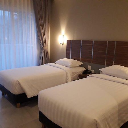 Bess Resort & Waterpark Hotel And Convention Malang Exterior foto